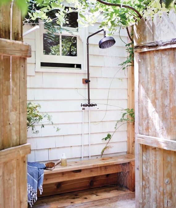 How to Design a Luxe Outdoor Shower Space
